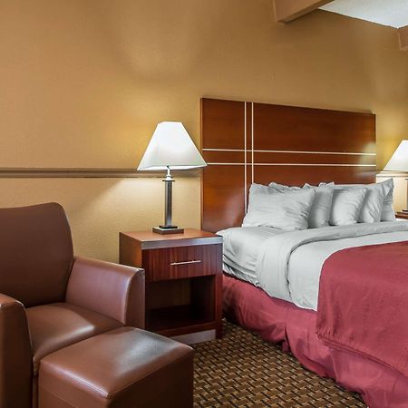 Quality Inn East Dubuque Eksteriør billede