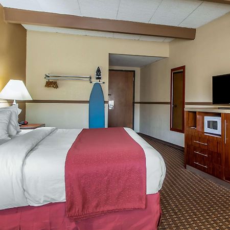 Quality Inn East Dubuque Eksteriør billede