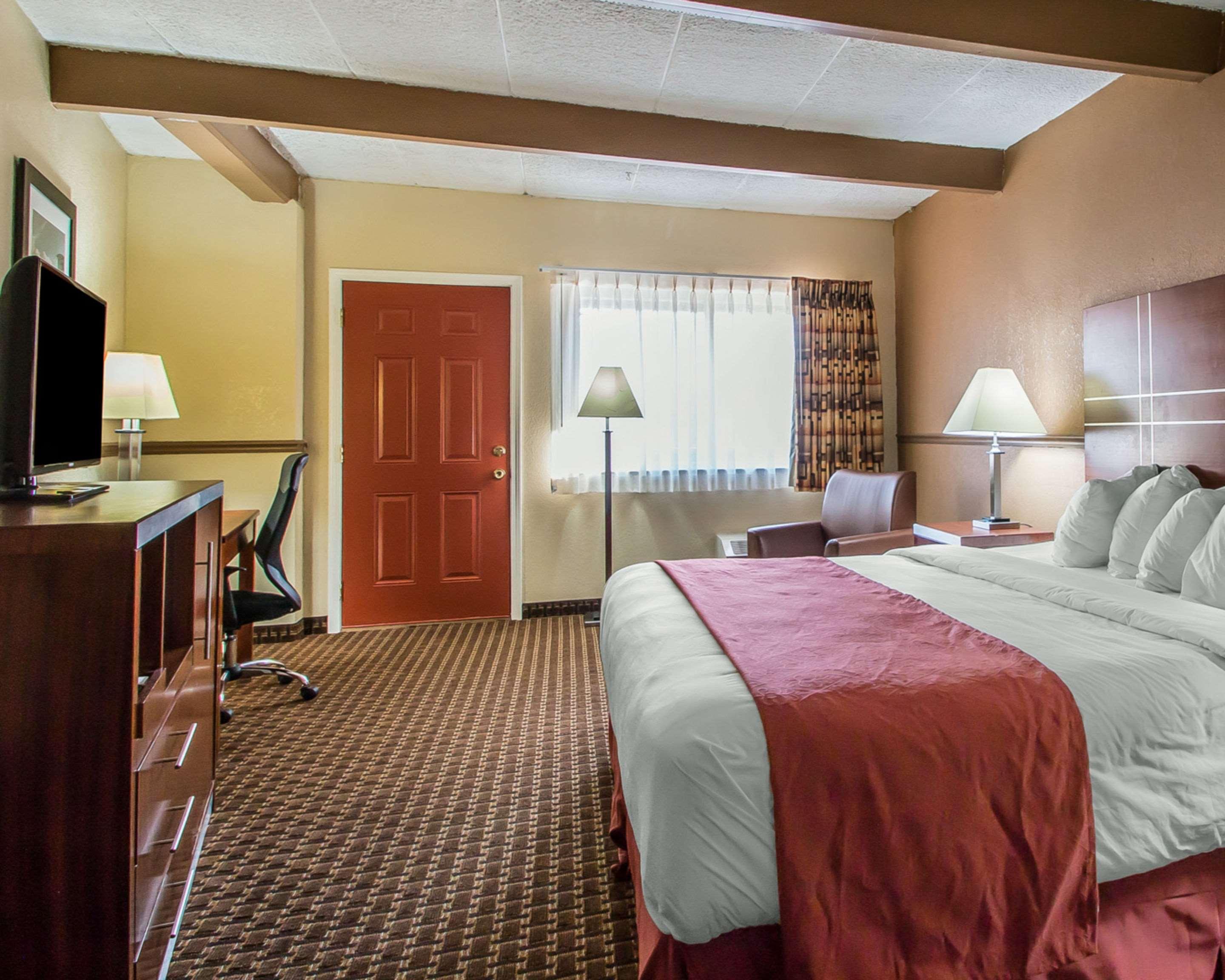 Quality Inn East Dubuque Eksteriør billede