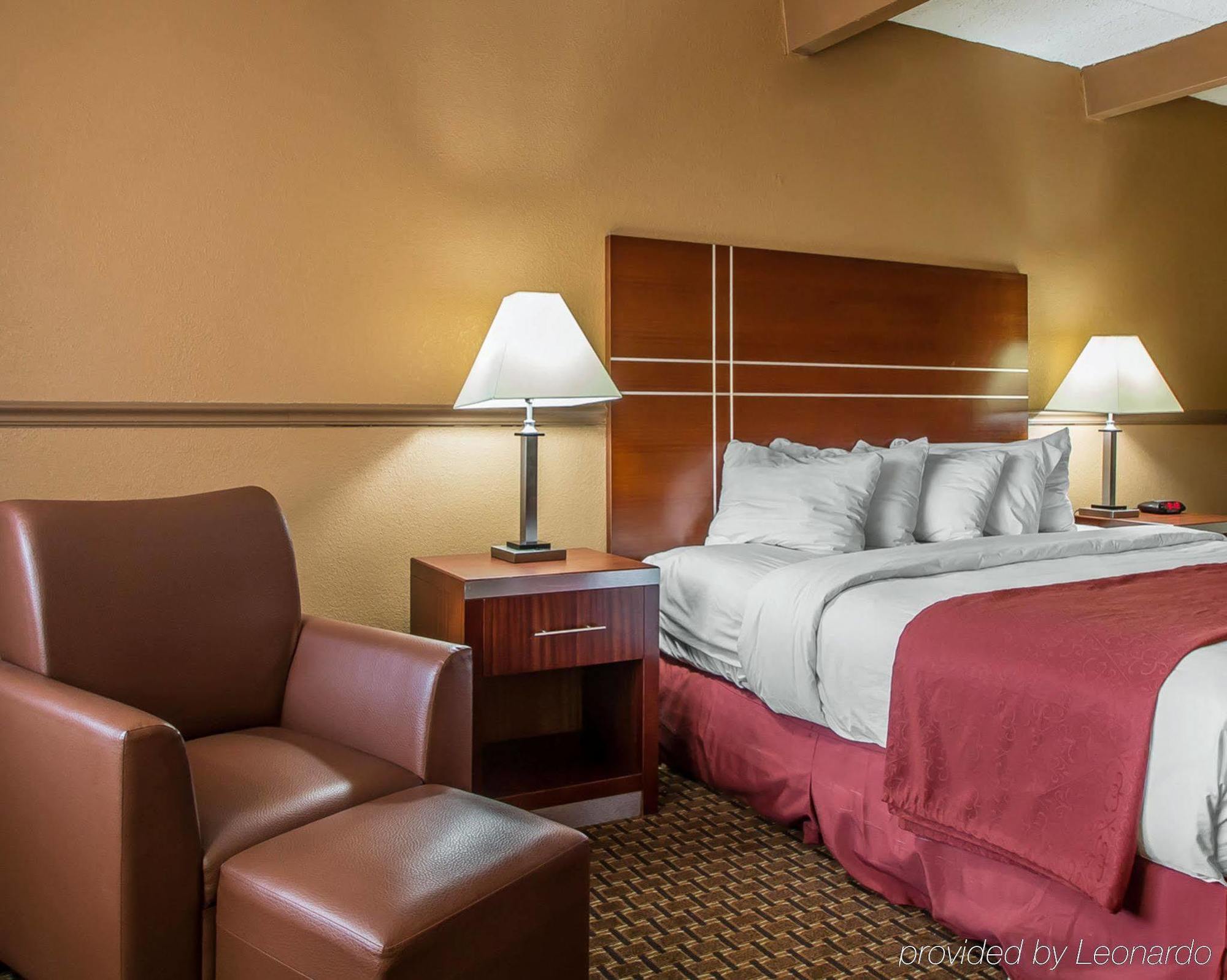 Quality Inn East Dubuque Eksteriør billede