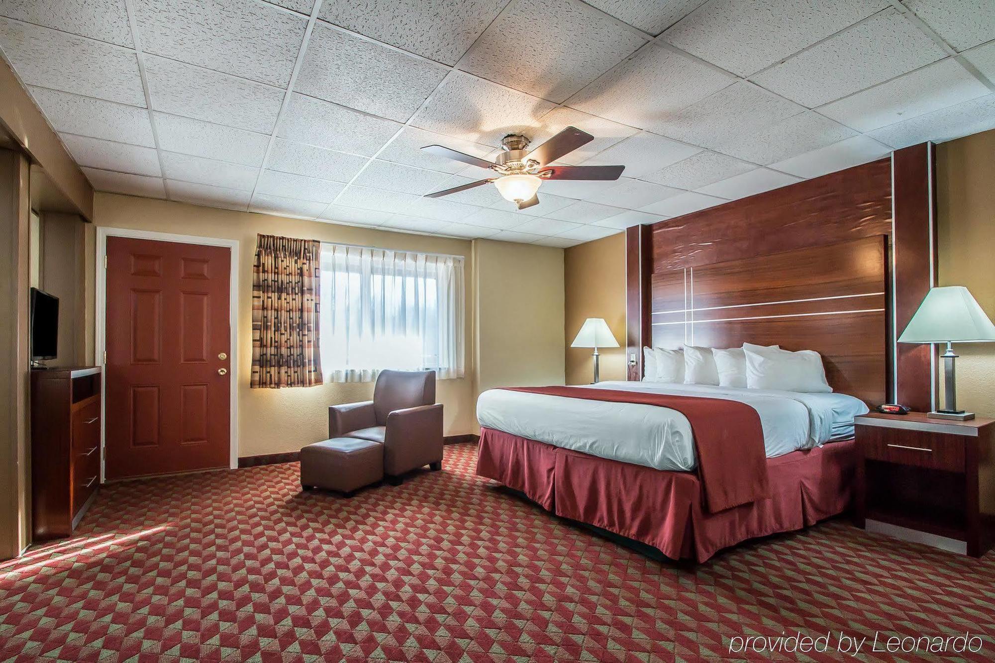 Quality Inn East Dubuque Eksteriør billede