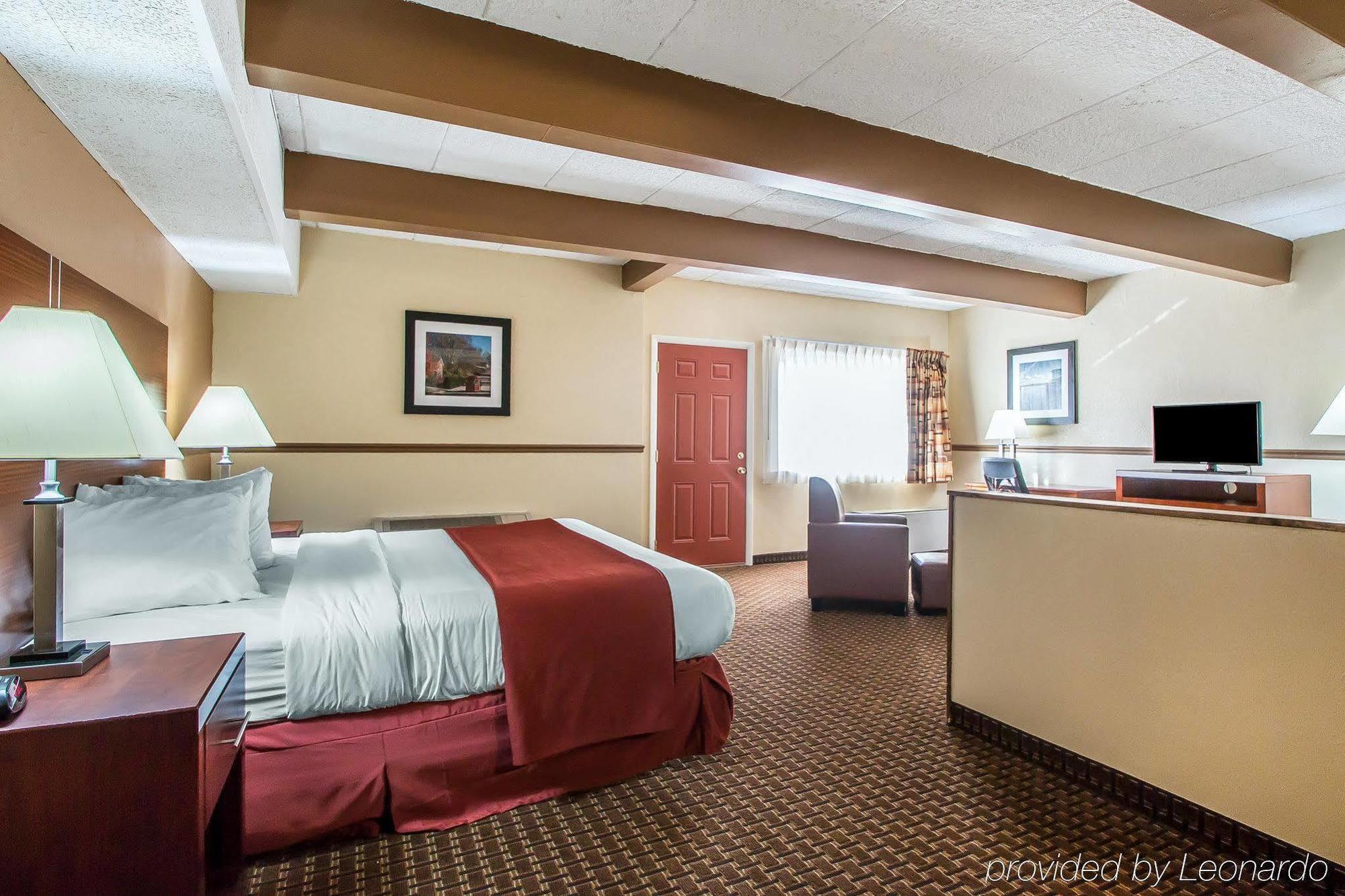 Quality Inn East Dubuque Eksteriør billede