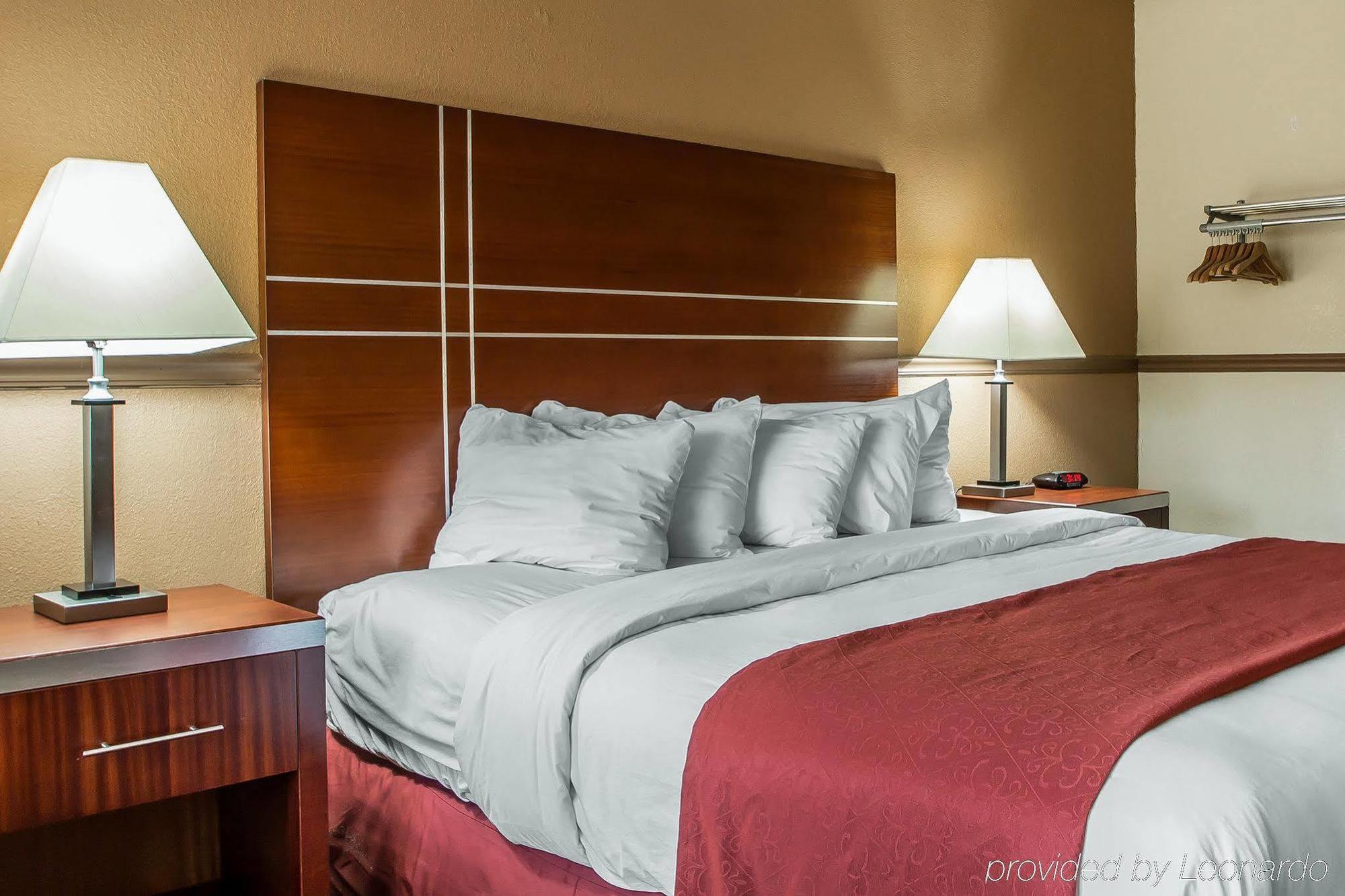 Quality Inn East Dubuque Eksteriør billede